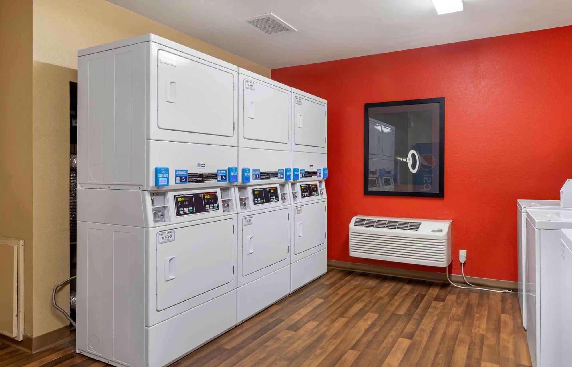 Extended Stay America Suites - Savannah - Midtown Ngoại thất bức ảnh