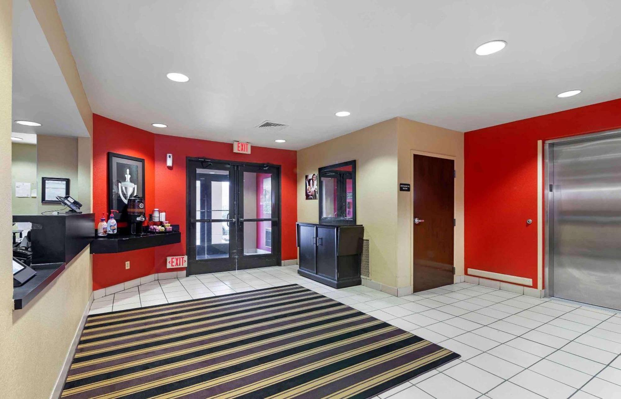 Extended Stay America Suites - Savannah - Midtown Ngoại thất bức ảnh
