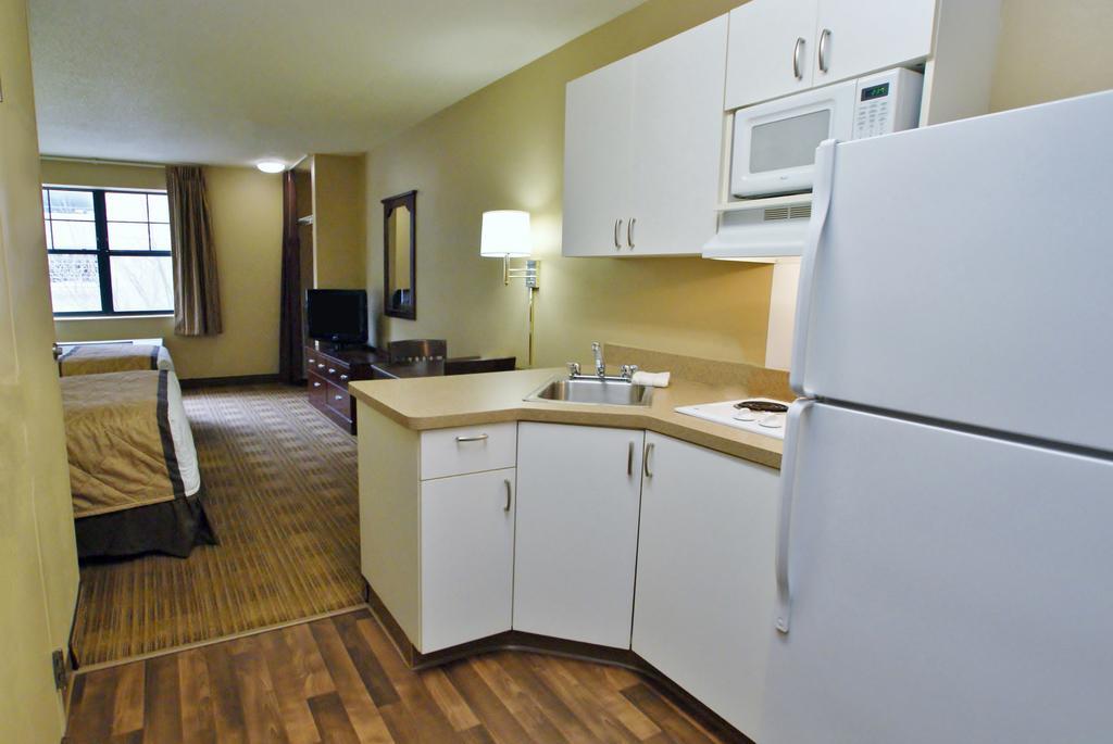 Extended Stay America Suites - Savannah - Midtown Ngoại thất bức ảnh